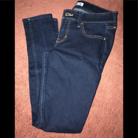 Hollister Denim - Hollister jeans size 25x29  1 short.